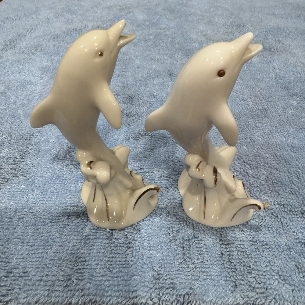 Pair Of Lenox Leaping Dolphin Figurine Ivory Porcelain 24K Gold Accents 4" EUC - Picture 2 of 5